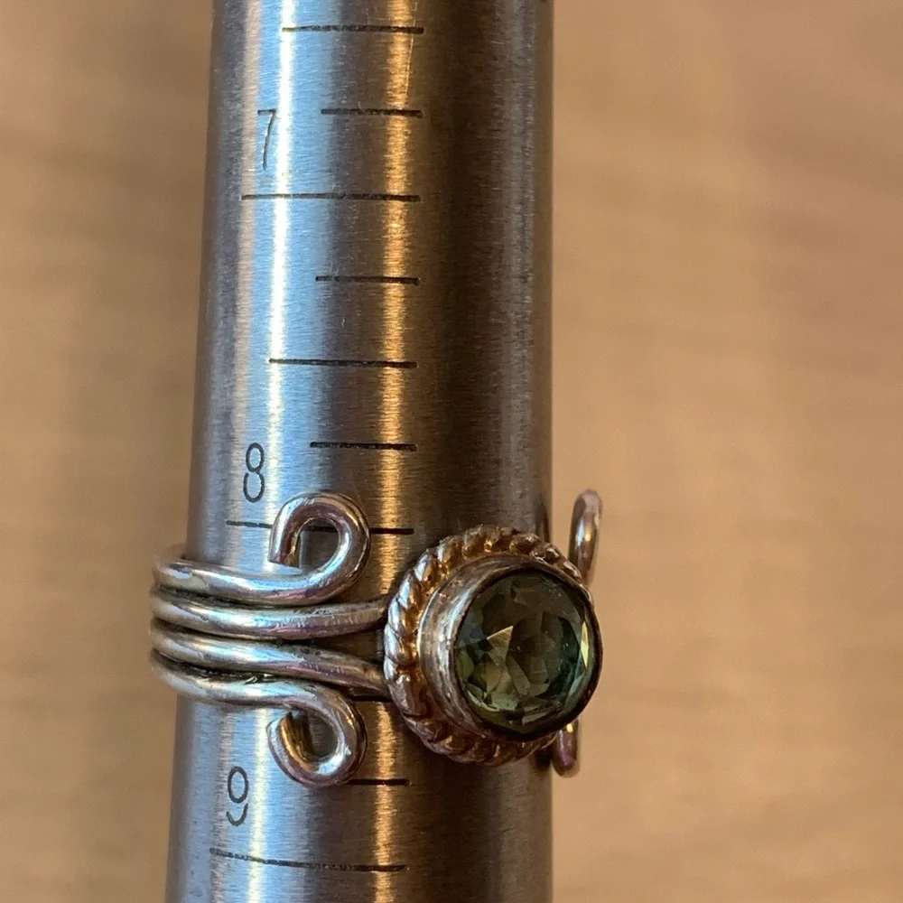 VINTAGE MINT GREEN QUARTZ RING 925 Sterling Silver